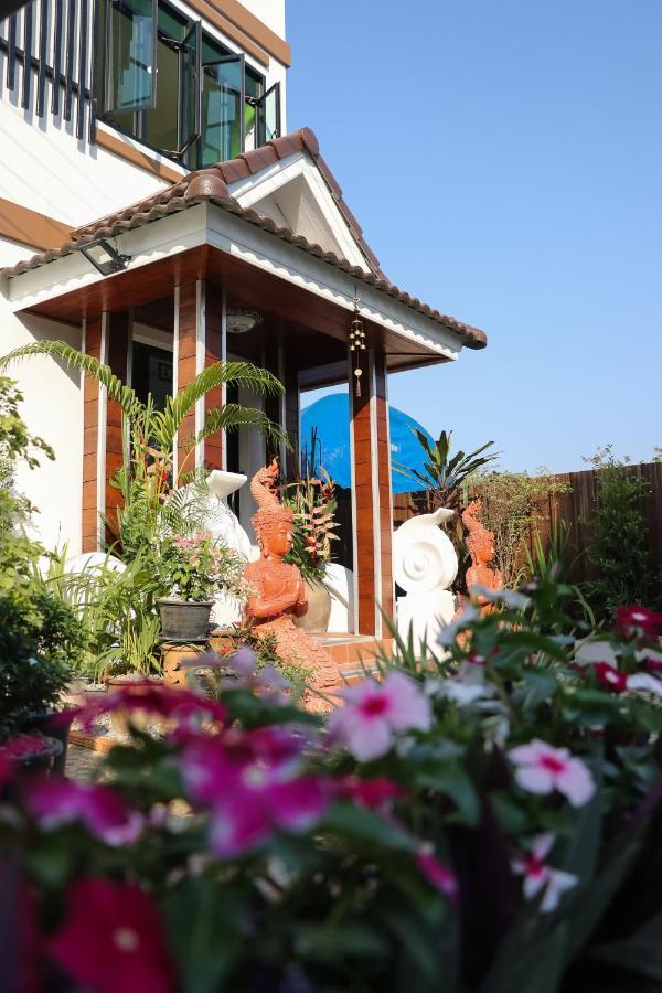 Puak Taem Boutique Hotel Csiangmaj Kültér fotó
